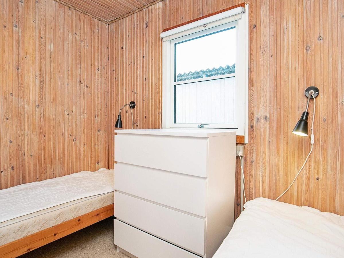 8 Person Holiday Home In Hesselager Exterior photo