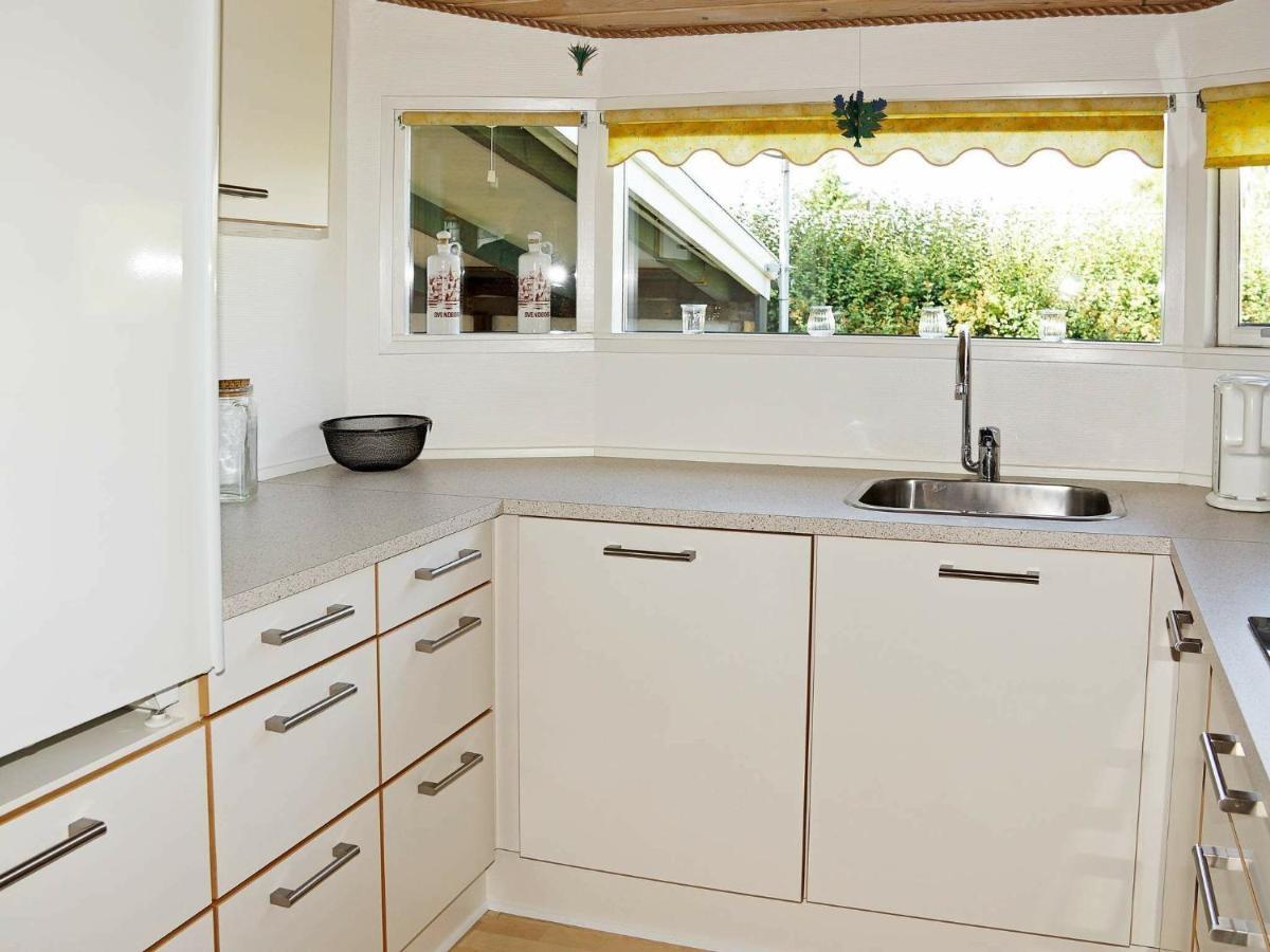 8 Person Holiday Home In Hesselager Exterior photo